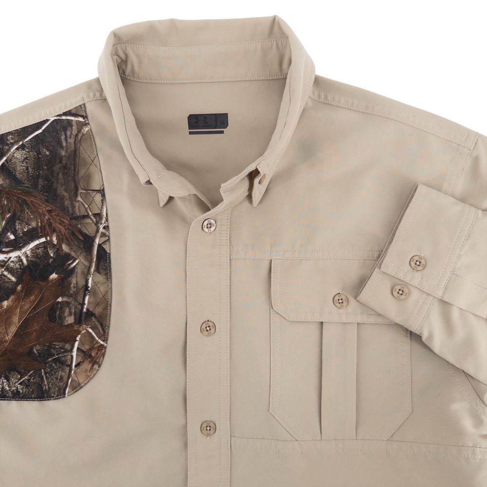 Under Armour Mens Med. Shooting Shirt Beige Hunting Camo Padded Shoulder Patch‎